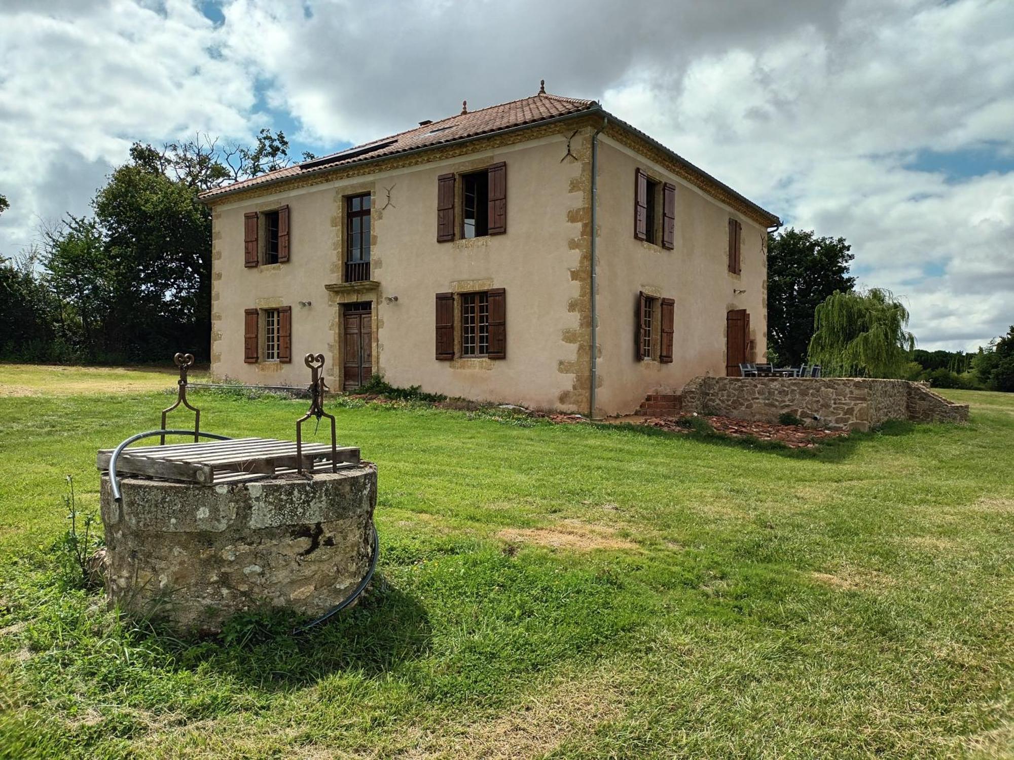 Montesquiou Maison מראה חיצוני תמונה
